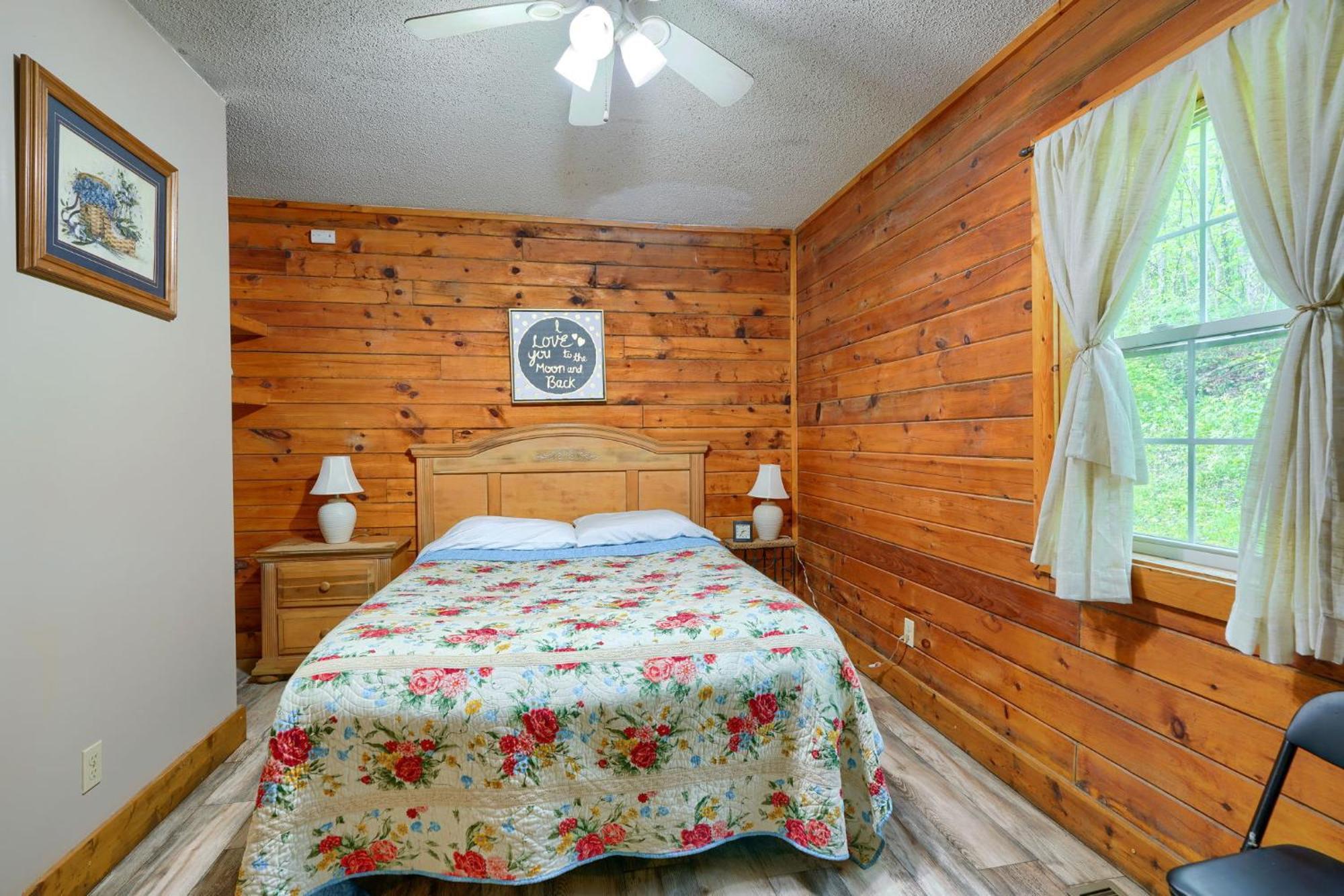לוגן Blue Rose Cabins - Rosebud Cabin מראה חיצוני תמונה